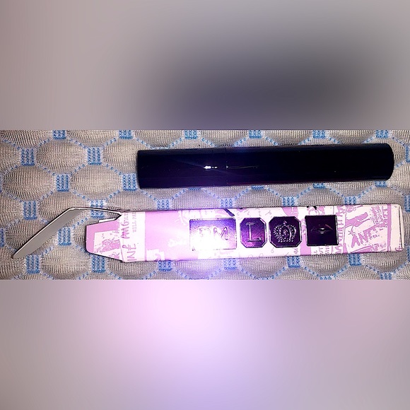 Pat McGrath Labs Liquilust Legendary Wear Metallic Lipstick-Nocturnal Amour. Fit - Picture 4 of 7